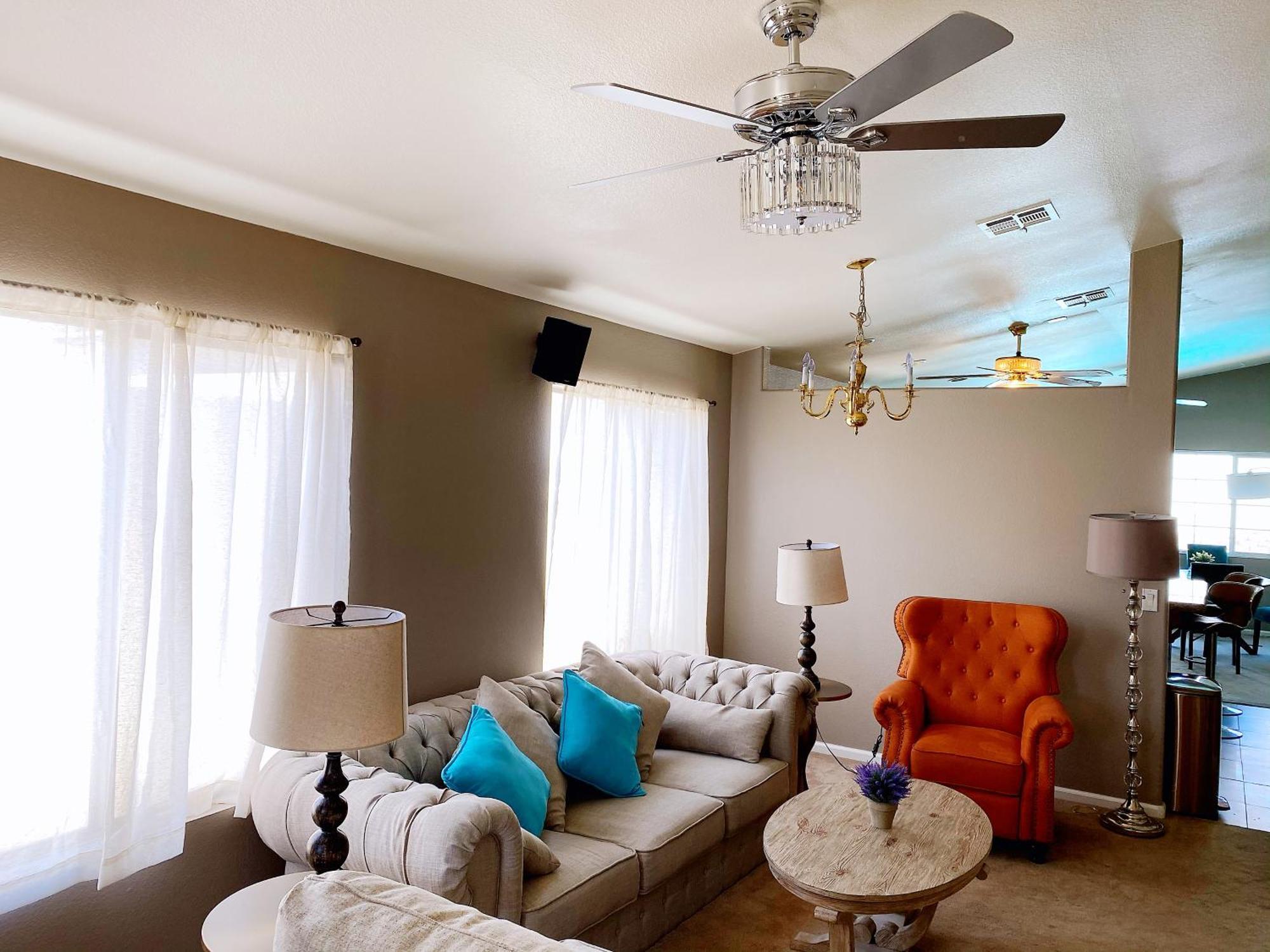 Amazing Heated Pool And Private Hot Tub 3Br In Heart Of Lv Villa Las Vegas Eksteriør bilde