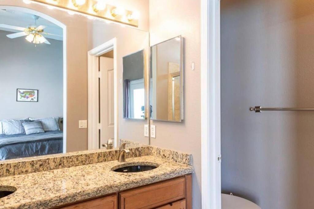 Amazing Heated Pool And Private Hot Tub 3Br In Heart Of Lv Villa Las Vegas Eksteriør bilde